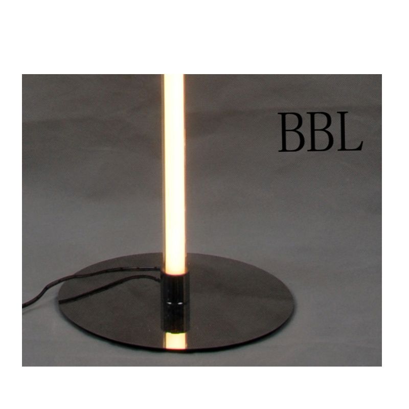 Lámpara de pie LED con tubo recto acrílico