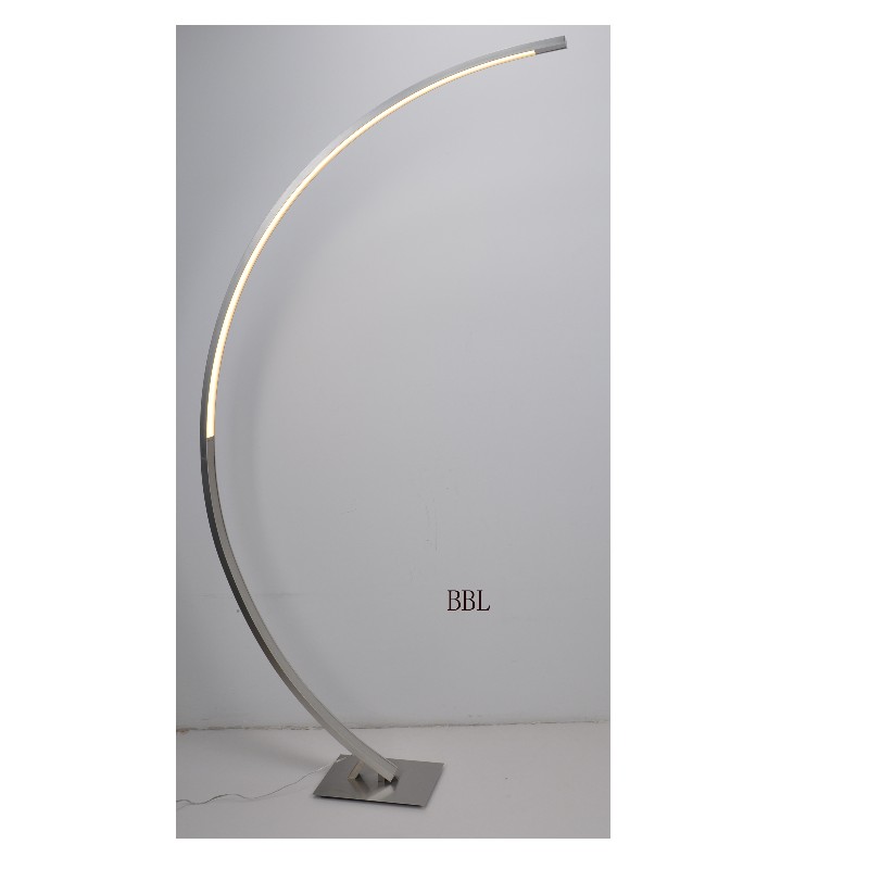 Lámpara de pie LED con dimmer táctil en la parte superior de la lámpara